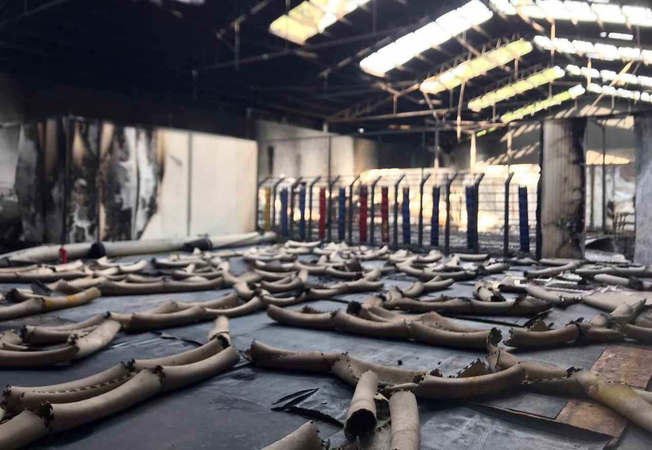 El gimnasio de los deportistas mexicanos en Guadalajara quedó destruido por el fuego. Foto Prensa Libre: Tomada de Redes. 