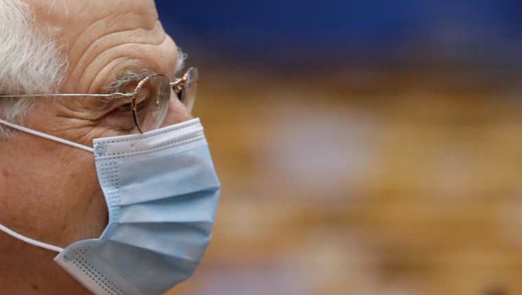 Uso de mascarillas podría salvar miles de vidas en EE. UU. (Foto Prensa Libre: EFE)