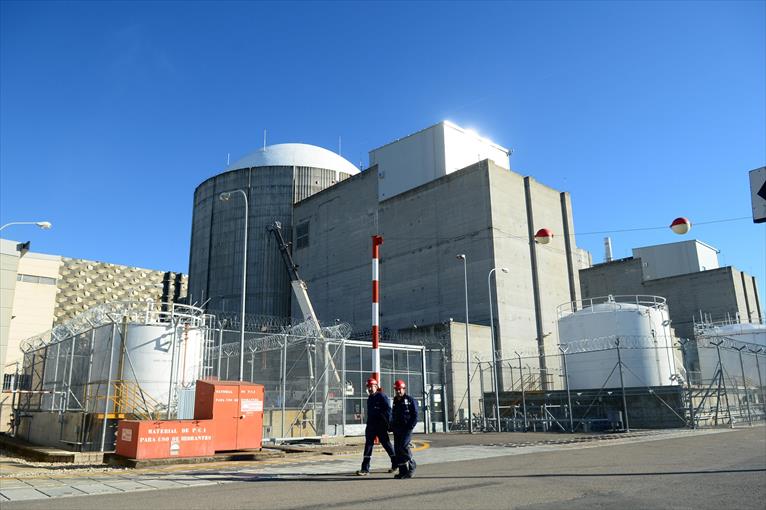 Central nuclear de Almaraz, ubicada en el municipio de Almaraz (Cáceres), junto a la A-5 Madrid - Badajoz, y el embalse de Arrocampo sobre el río Tajo. (Foto Prensa Libre: periódico extremadura)