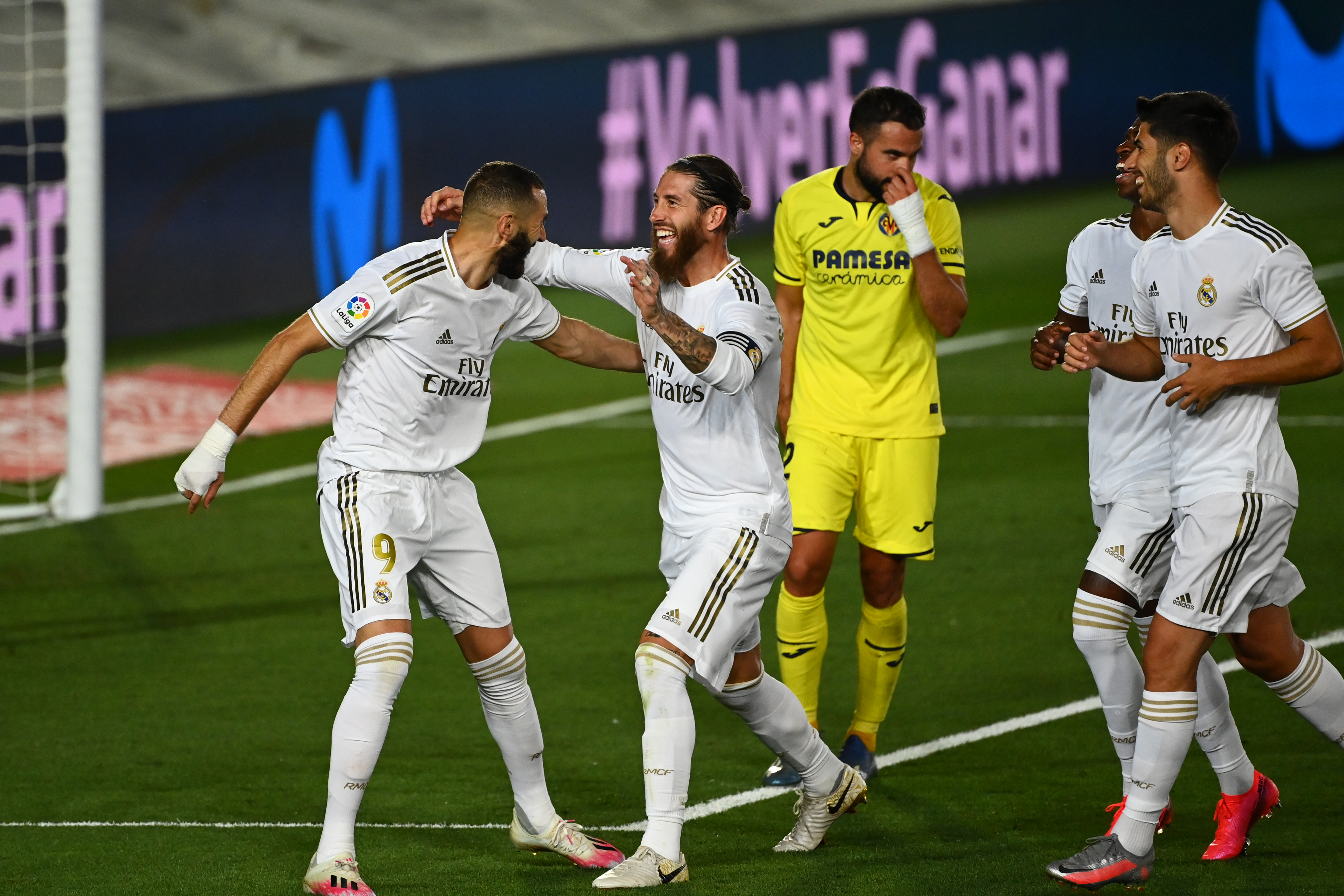 Con doblete de Benzema, el Real Madrid se proclama campeón de LaLiga ...
