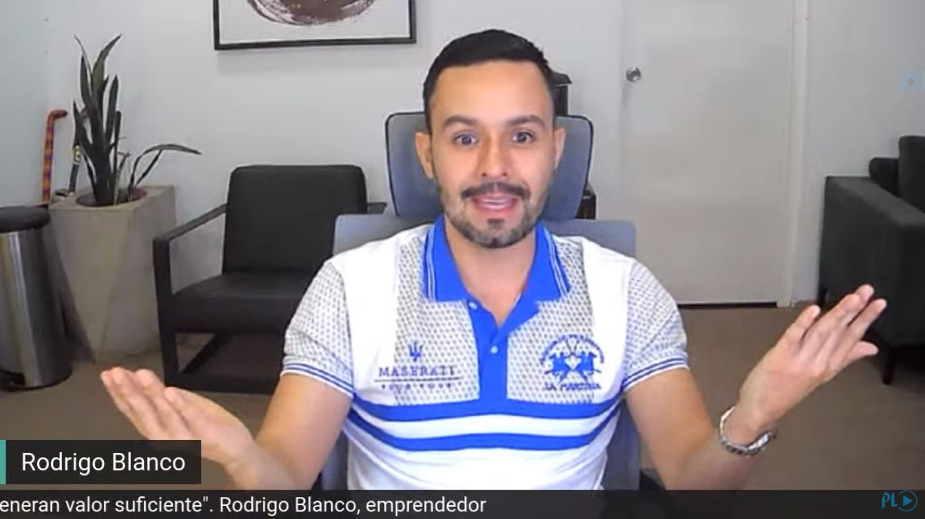 Rodrigo Blanco, experto en comercio electrónico, explica los primeros pasos para pensar en vender en redes sociales. (Foto Prensa Libre: Hemeroteca PL)