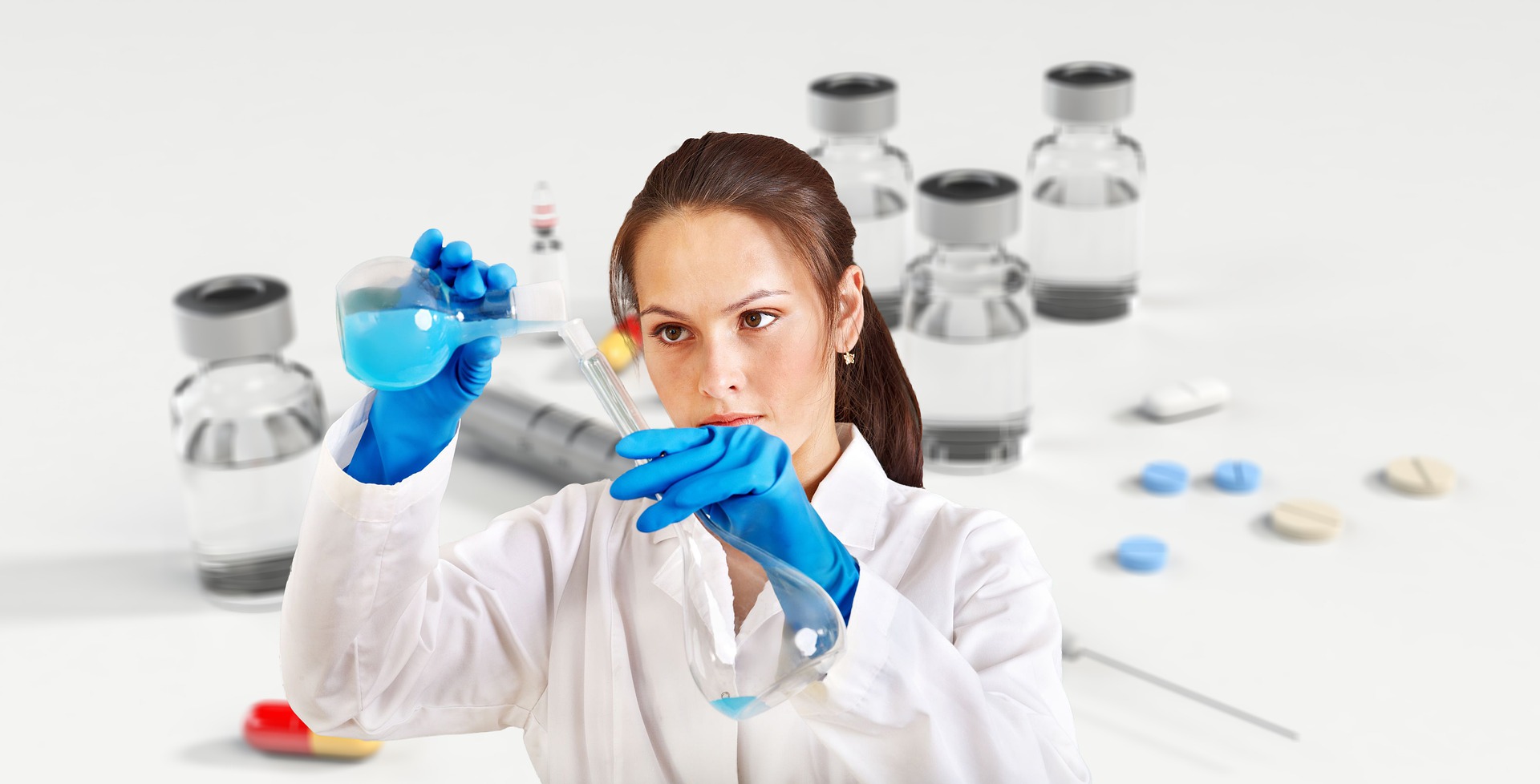 Según especialistas, dos proyectos de vacunas contra la covid-19 "producen respuesta inmunitaria". (Foto Prensa Libre: Pixabay)