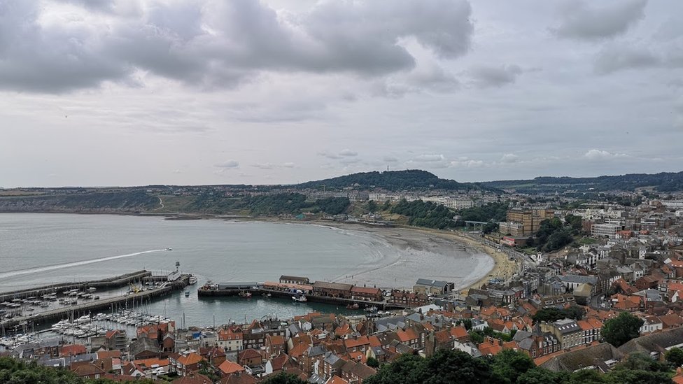 El viento y la marea arrastraron al niño por la bahía sur de Scarborough. (Foto Prensa Libre: BBC)