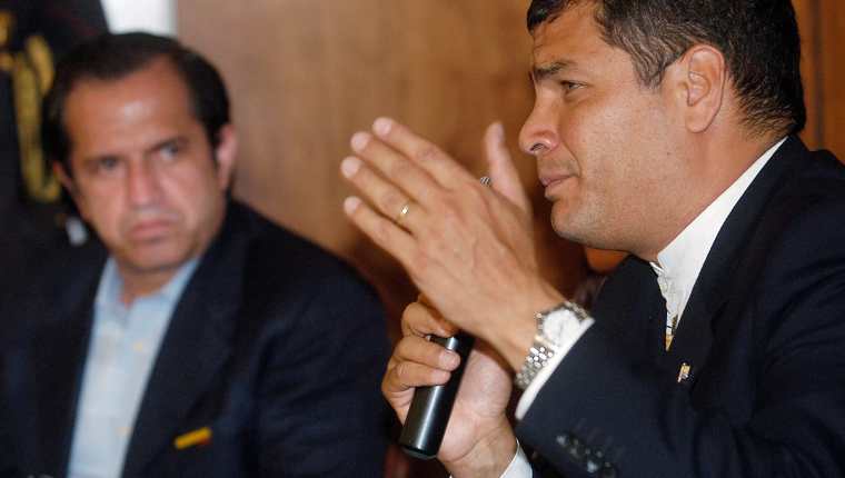 Fotografía del 18 de julio de 2007 que muestra al expresidente de Ecuador Rafael Correa, quien anunció este 18 de agosto de 2020 que aspirará a la vicepresidencia de su país en las elecciones de 2021. (Foto Prensa Libre: EFE)