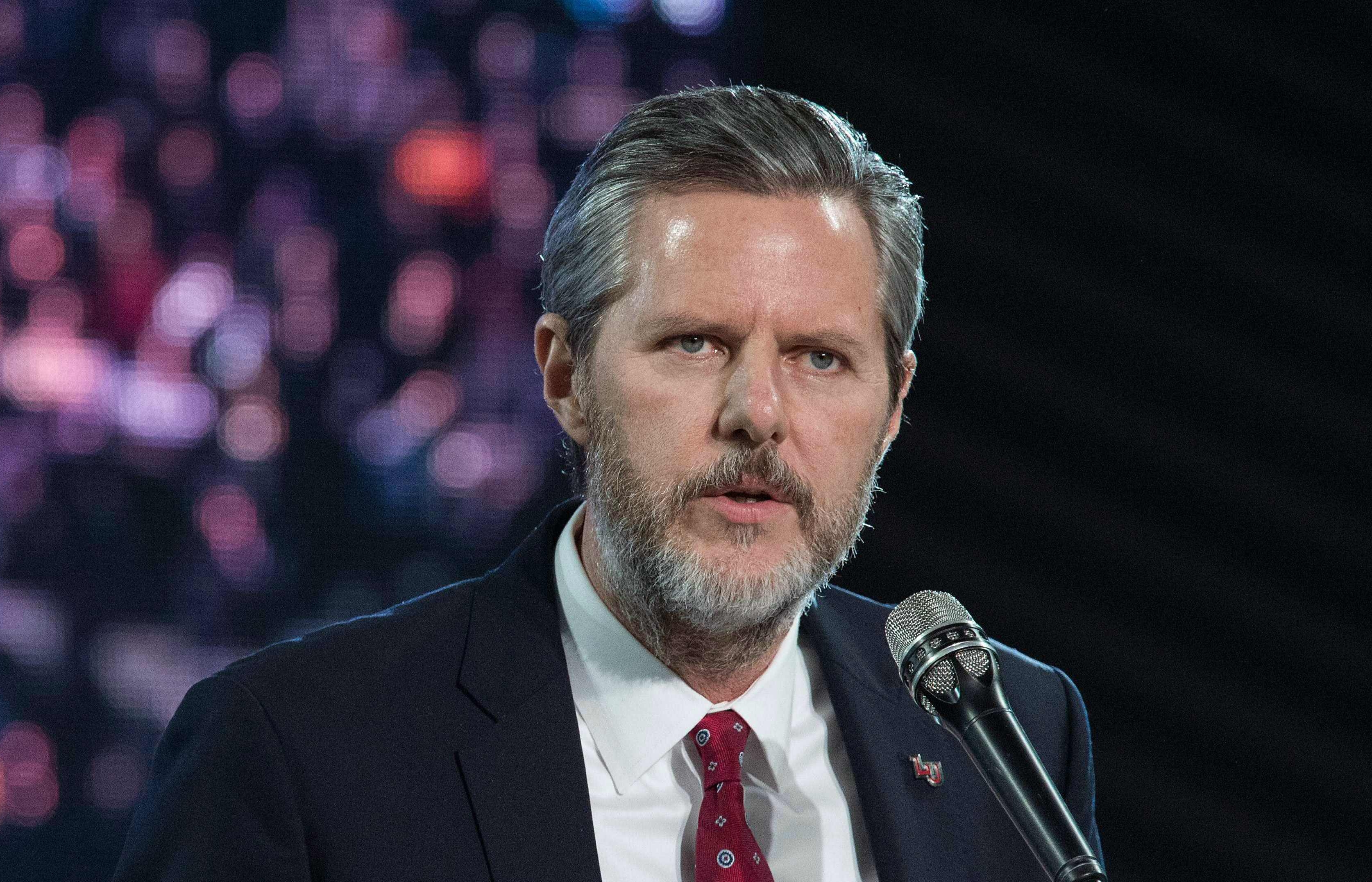 Jerry Falwell Jr., líder evangélico y presidente de la Liberty University. (Foto Prensa Libre: AFP)