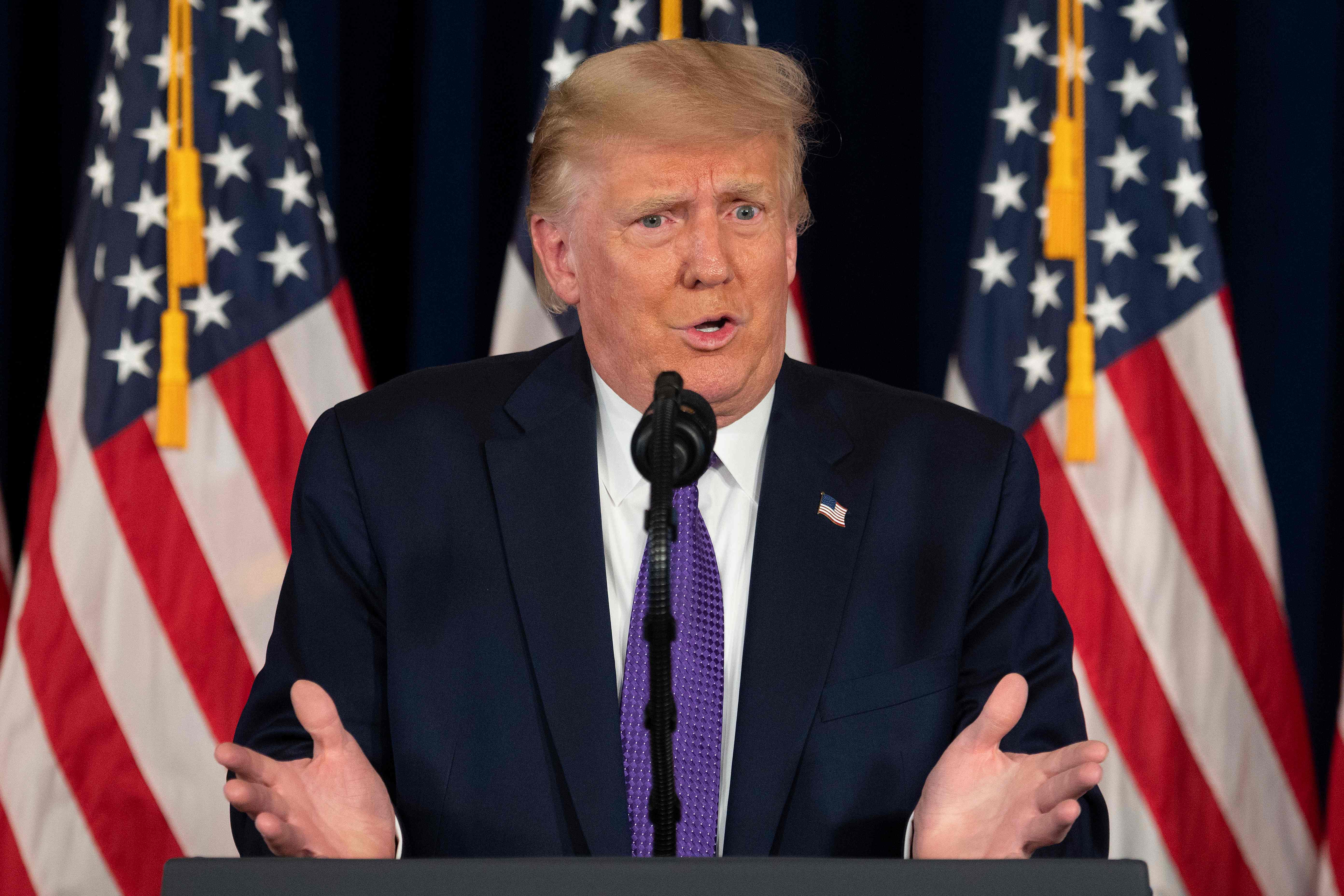 El presidente Donald Trump tiene una cuenta en Triller, una aplicación que compite con TikTok.  (Foto Prensa Libre:  AFP)