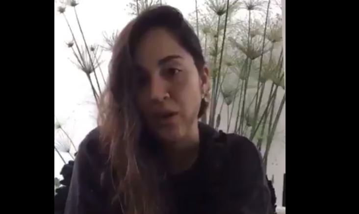 Andrea Aparicio denuncia en un video los abusos de parte del futbolista Marco Pappa. (Foto Prensa Libre: Tomada de redes sociales)