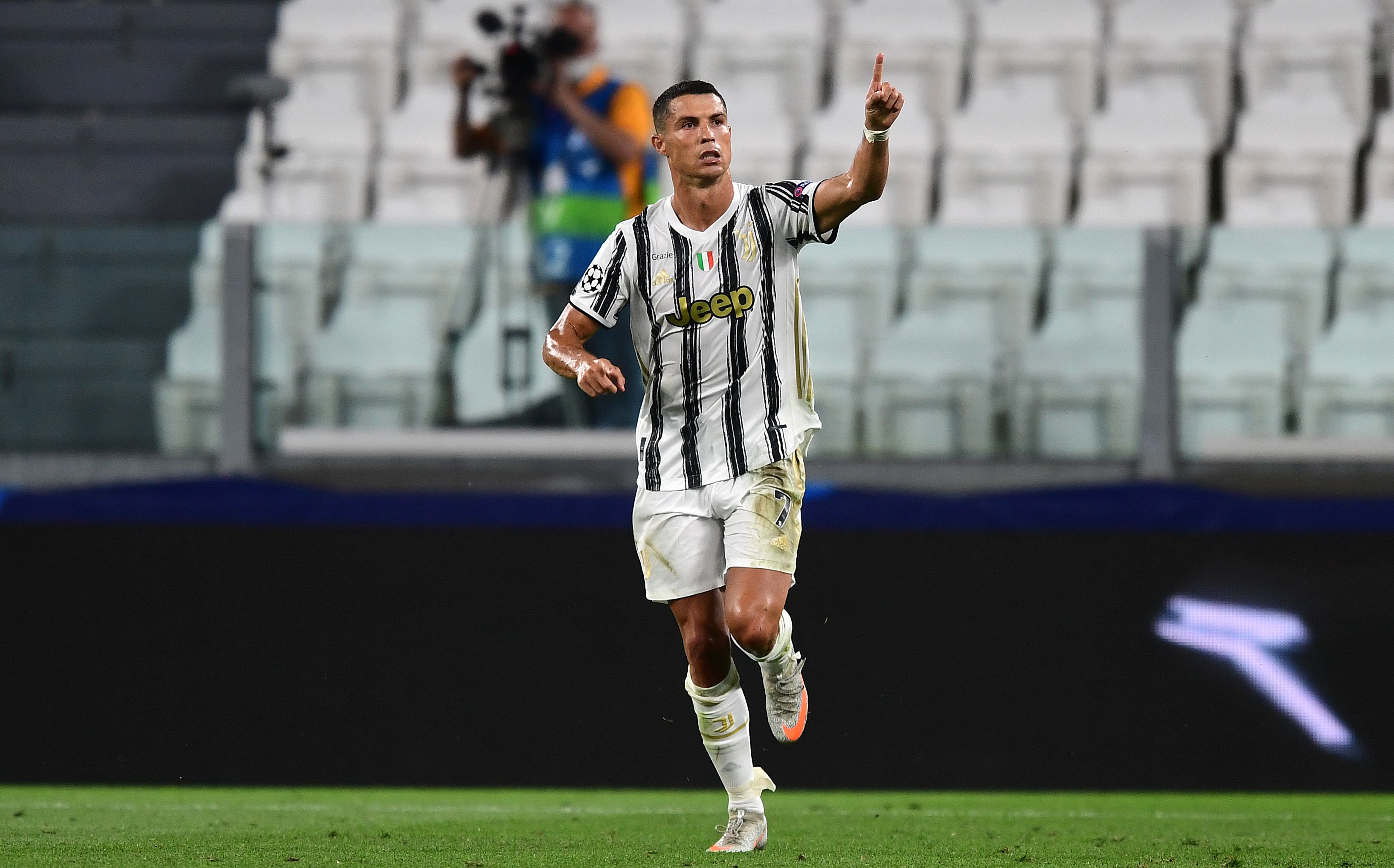 Cristiano, de 35 años, expresó su satisfacción por los 37 goles marcados con el Juventus. Foto Prensa Libre: AFP