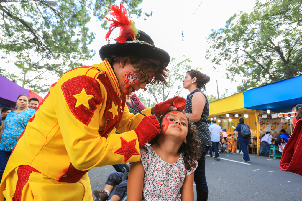 Este 15 de agosto solo habrá feria virtual para conmemorar el aniversario de la patrona de la capital. (Foto Prensa Libre: Hemeroteca PL)