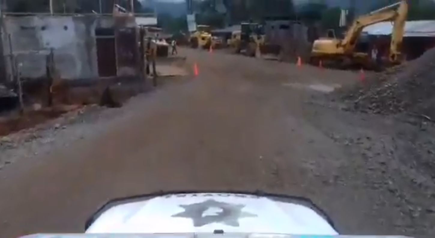 El paso provisional quedó habilitado la madrugada de este domingo. (Foto Prensa Libre: Video de Provial)