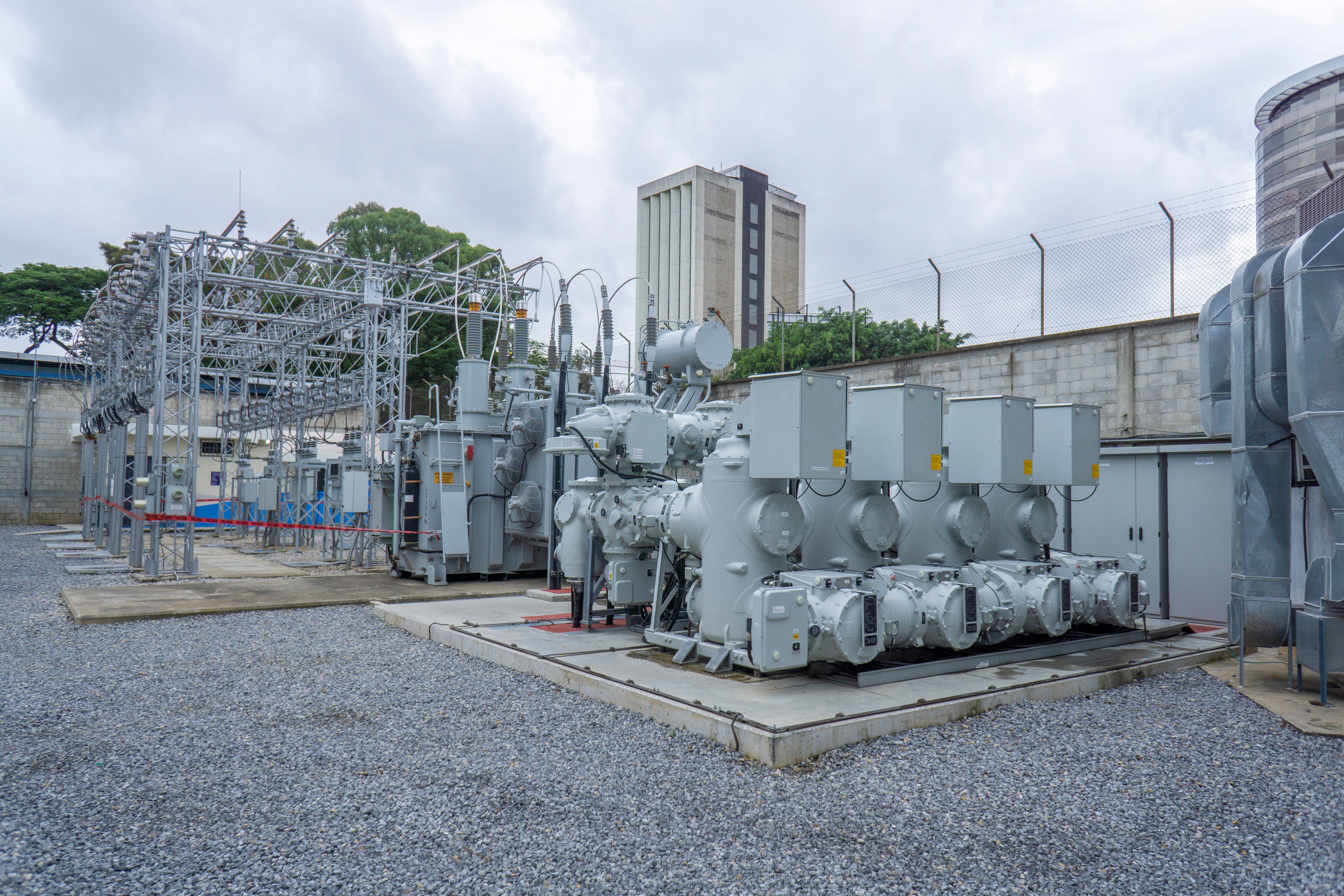 La tecnologÃ­a GIS permite que subestaciones de electricidad tengan mayor capacidad ocupando menos espacio. (Foto, Prensa Libre: Trelec).
