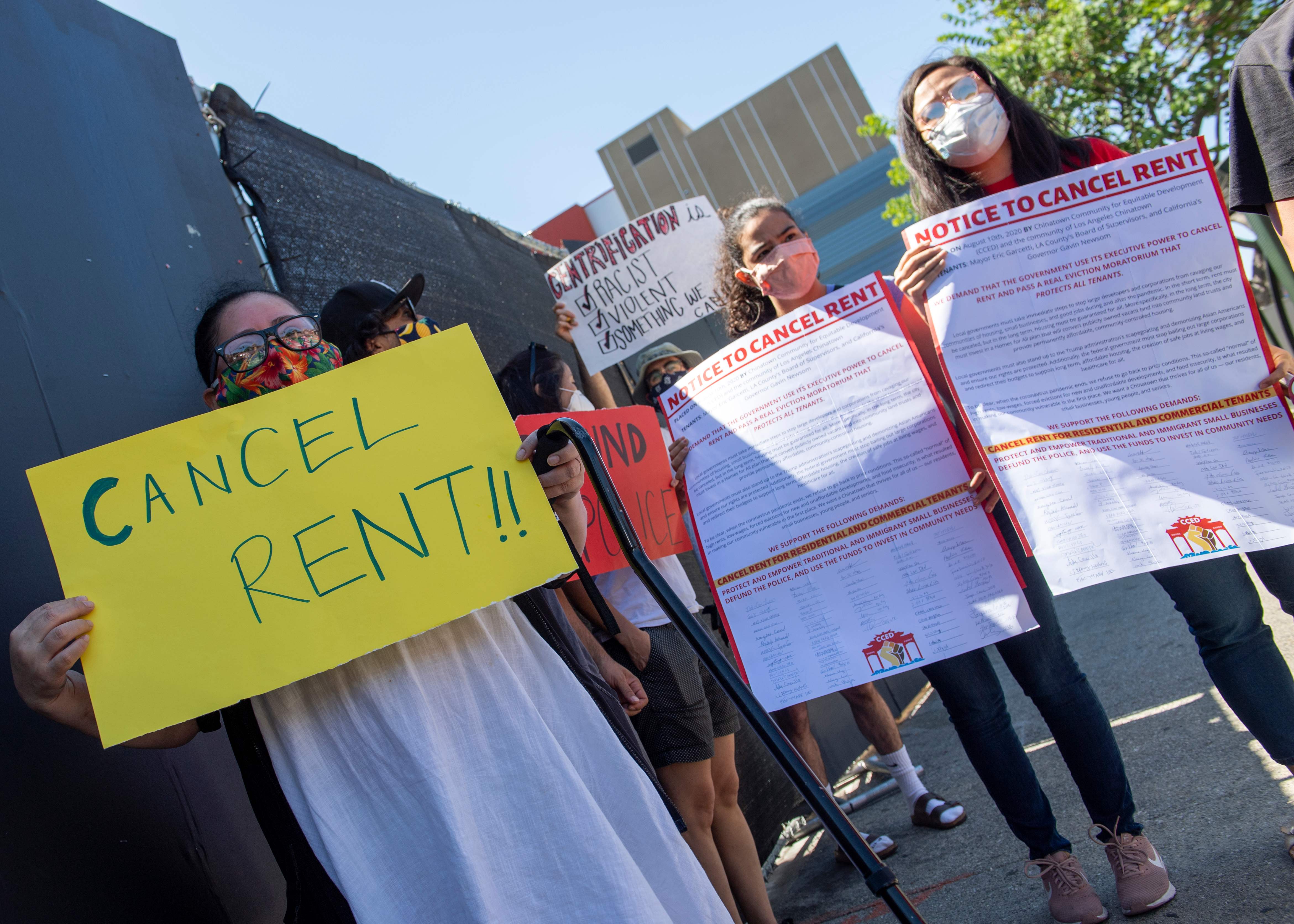 El movimiento “Cancel Rent” (Suspendan los alquileres), está ganando fuerza con protestas y llamados a “huelgas” en todo Estados Unidos. (Foto Prensa Libre: AFP)