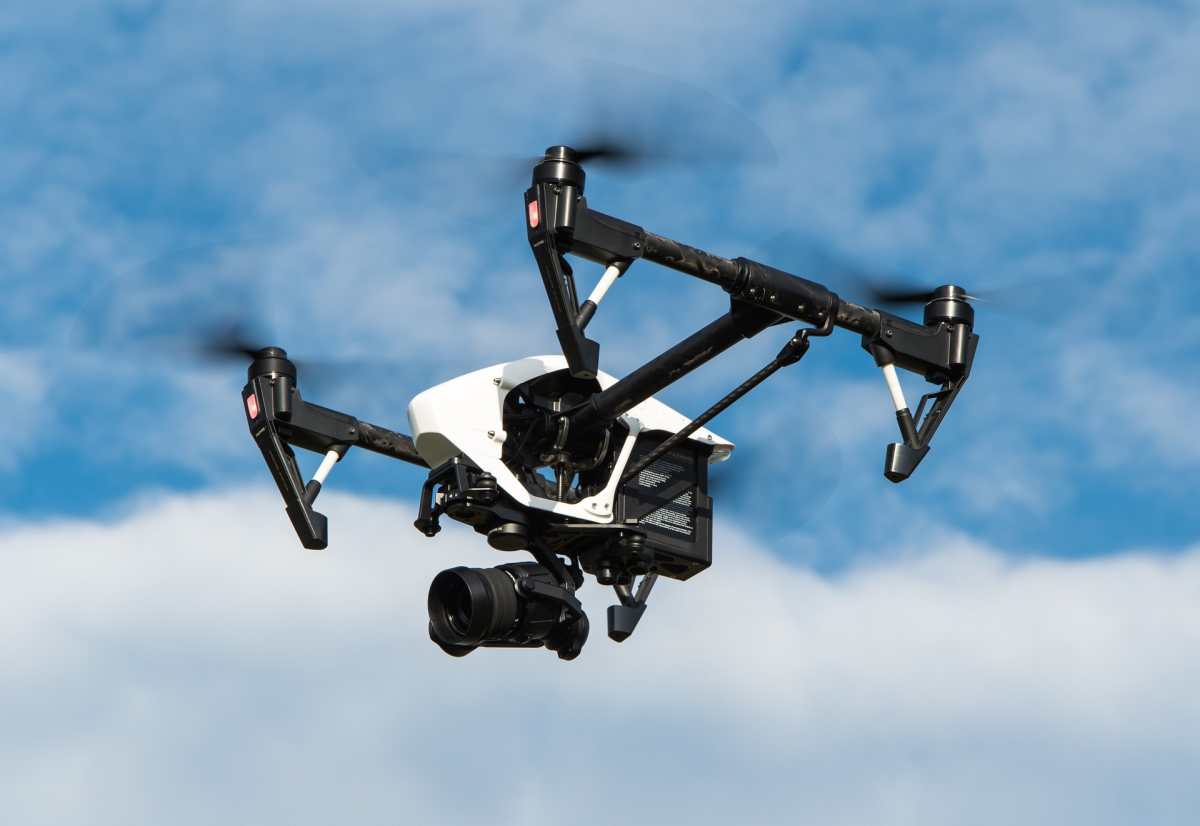 La magia detrás de un dron: matemática, física, programación y algoritmos