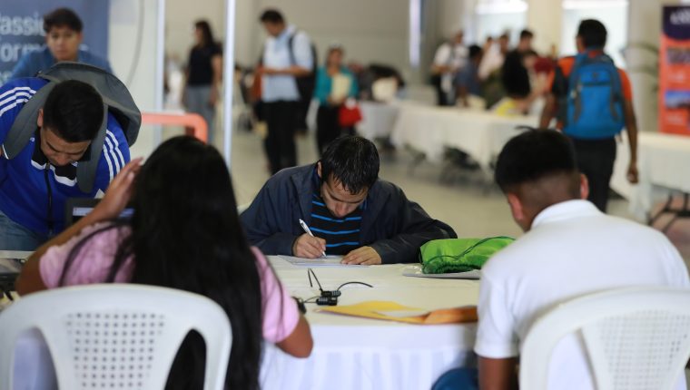 Empresas reclutadoras deben registrarse en Guatemala