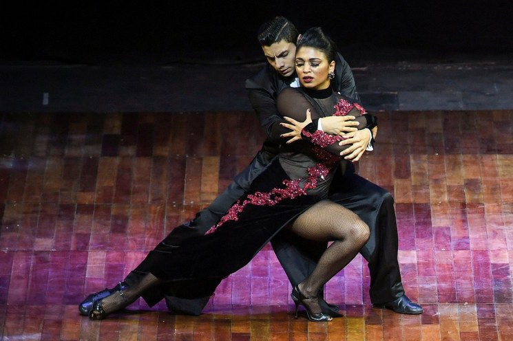 Pareja de colombianos gana inédito Mundial de Tango virtual