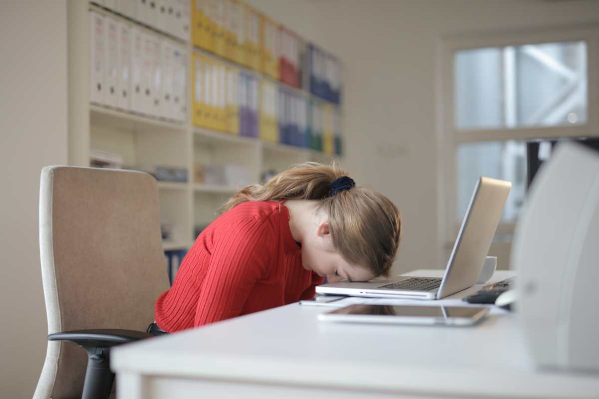 ¿Le cuesta conciliar el sueño? Estos son los efectos del insomnio en el cuerpo