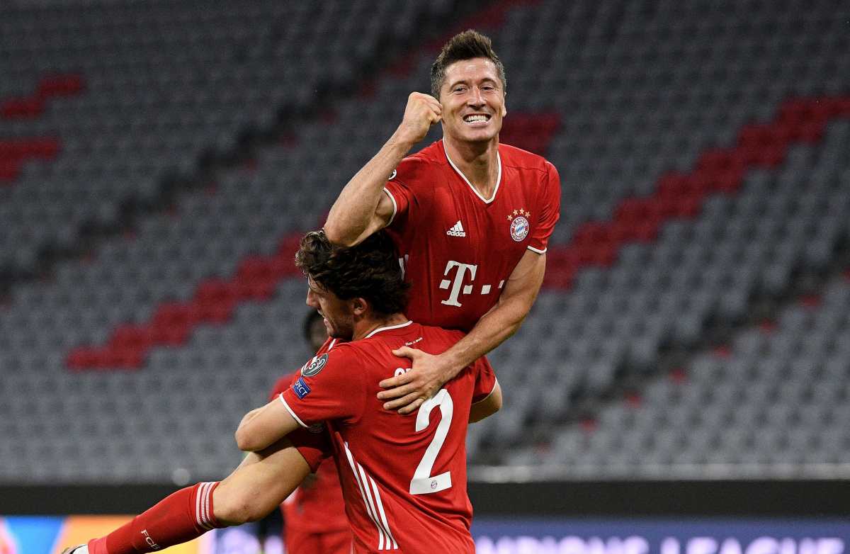 Doblete de Lewandowski lleva a un Bayern sin dudas a cuartos de final de la Champions