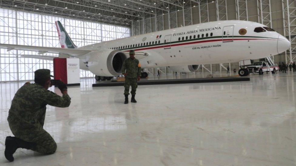 Tras una intensa campaña mediática por parte del gobierno, el sorteo del avión presidencial se celebrará este martes. (Foto Prensa Libre: Reuters)