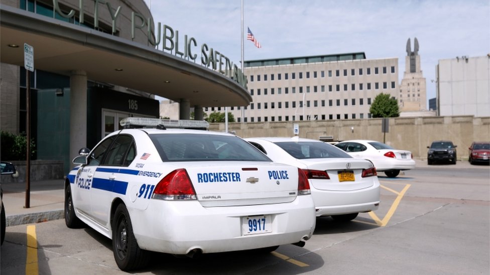 La policía de Rochester dijo que el tiroteo se produjo durante una fiesta ilegal en Rochester. (Foto Prensa Libre: Reuters)