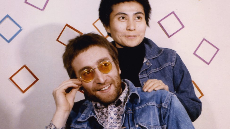 John Lennon fue asesinado por Mark Chapman el 8 de diciembre de 1980.
