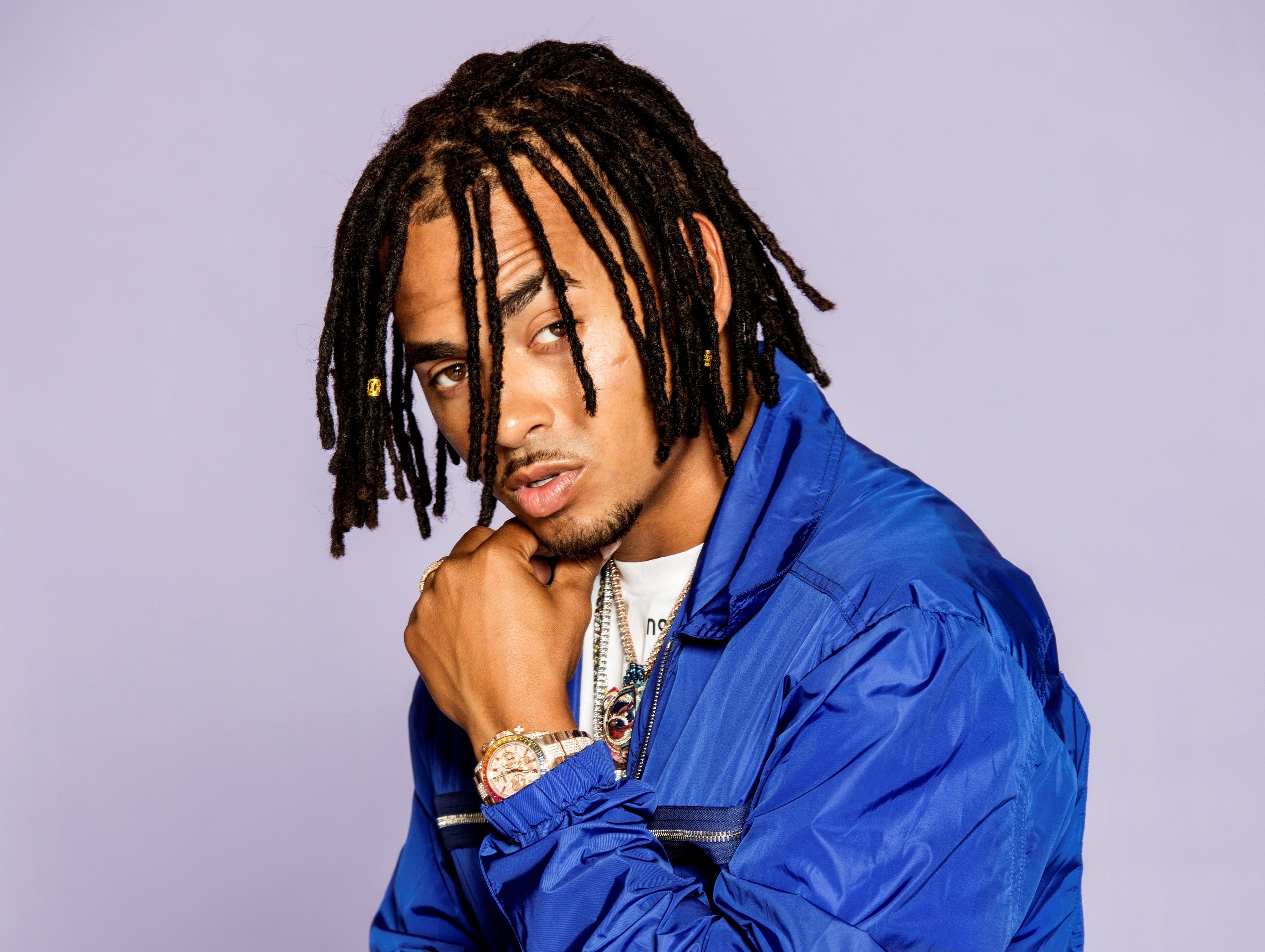 Ozuna lanzó un nuevo álbum titulado "ENOC" que es una abreviatura de la frase de su identidad artística, "El Negrito Ojos Claros". Foto Prensa Libre: EFE/Aura Music