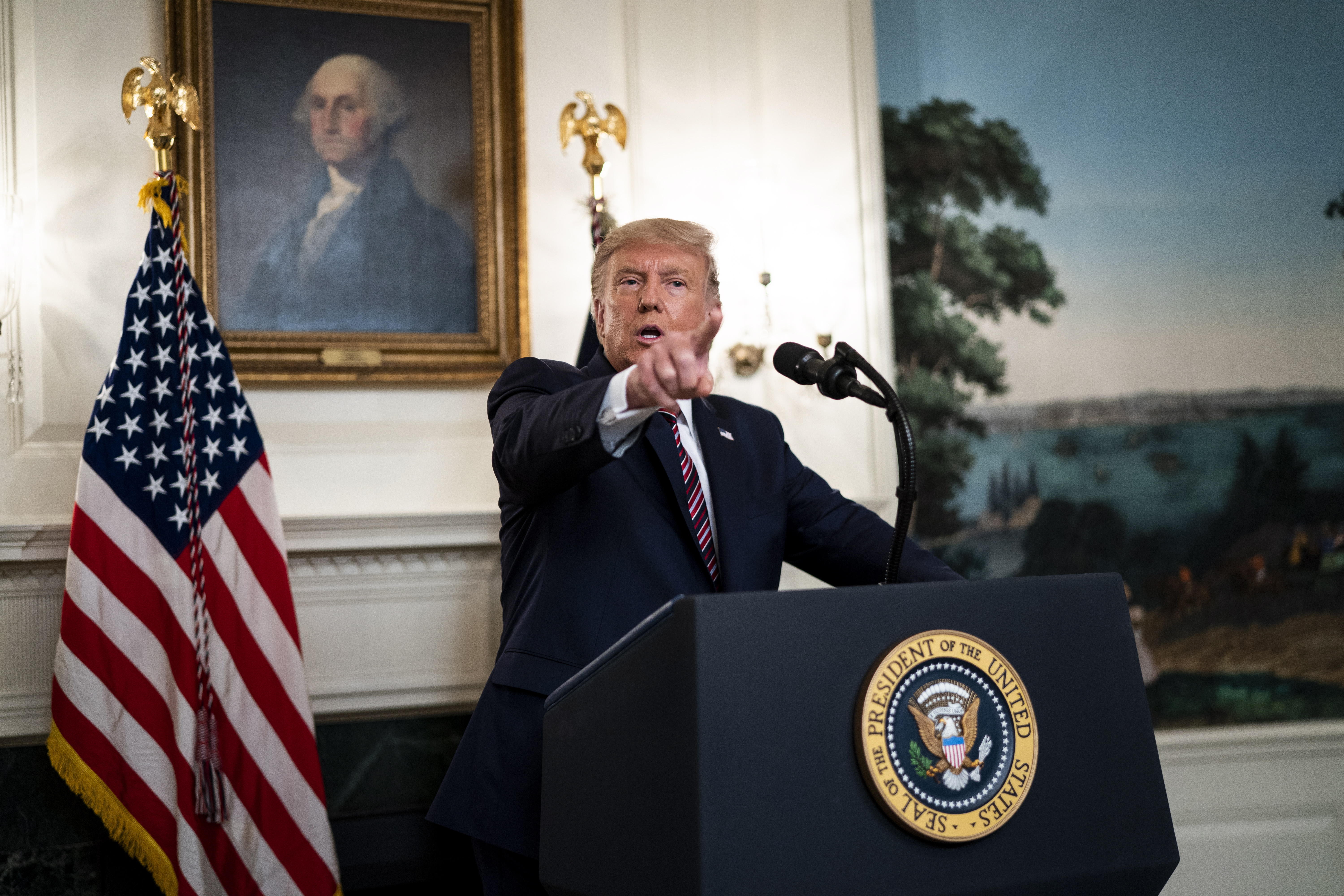 Washington (Usa), 19/01/2019.- US President Donald J. Trump announces his list of potential Supreme Court nominees and answers questions about the Coronavirus during an event in the Diplomatic Room of the White House, in Washington, DC, USA, 09 September 2020. (Estados Unidos)