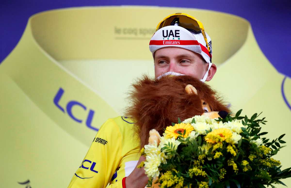 El emotivo momento en el que Pogacar se da cuenta de que es ganador virtual del Tour de Francia y rompe en llanto