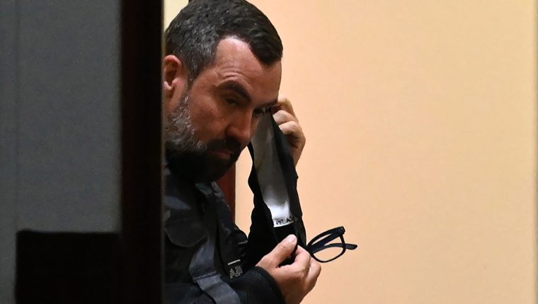 Alejandro Sinibaldi, exministro de Comunicaciones detenido por cinco casos de corrupción. (Foto Prensa Libre: AFP)