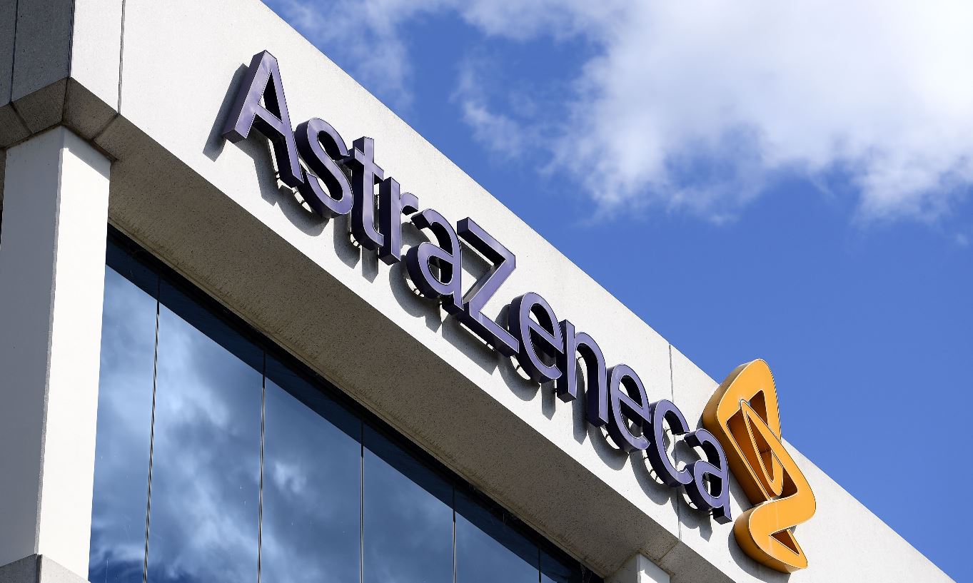 AstraZeneca desarrolla vacuna contra el covid-19. (Foto Prensa Libre: EFE)