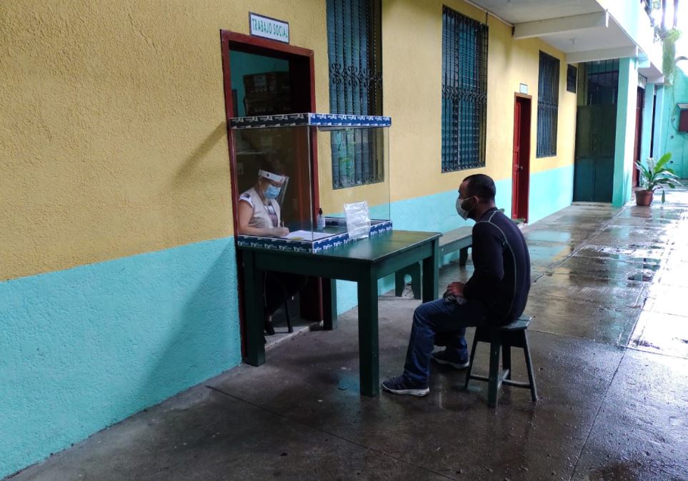Casa del Migrante en Tecún Umán atiende a migrantes y mantienen protocolos de prevención. (Foto Prensa Libre: Tomada de la página de la Casa)