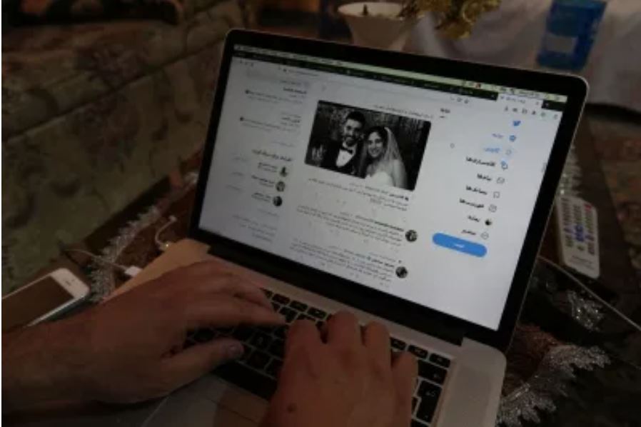 Los traficantes de personas engañan a sus víctimas por medio de las redes sociales. (Foto: Hemeroteca PL)