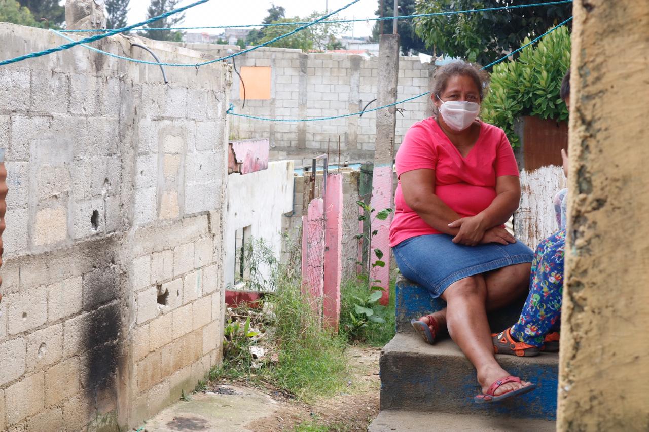 El uso de mascarilla es obligatorio en Guatemala como medida para frenar los contagios de coronavirus. (Foto Prensa Libre: Fernando Cabrera)