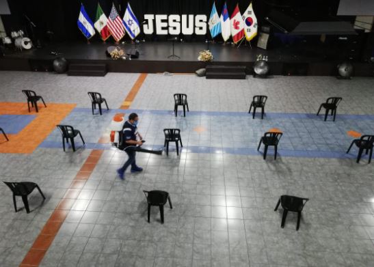Iglesias evangélicas no efectuarán ensayo de reapertura en Villa Nueva. (Foto Prensa Libre: Miriam Figueroa) 