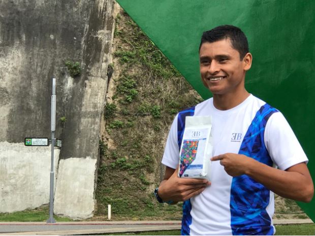 El medallista Érick Barrondo lanzará su marca de café en Estados Unidos. (Foto Prensa Libre: cortesía Édgar Calderón)