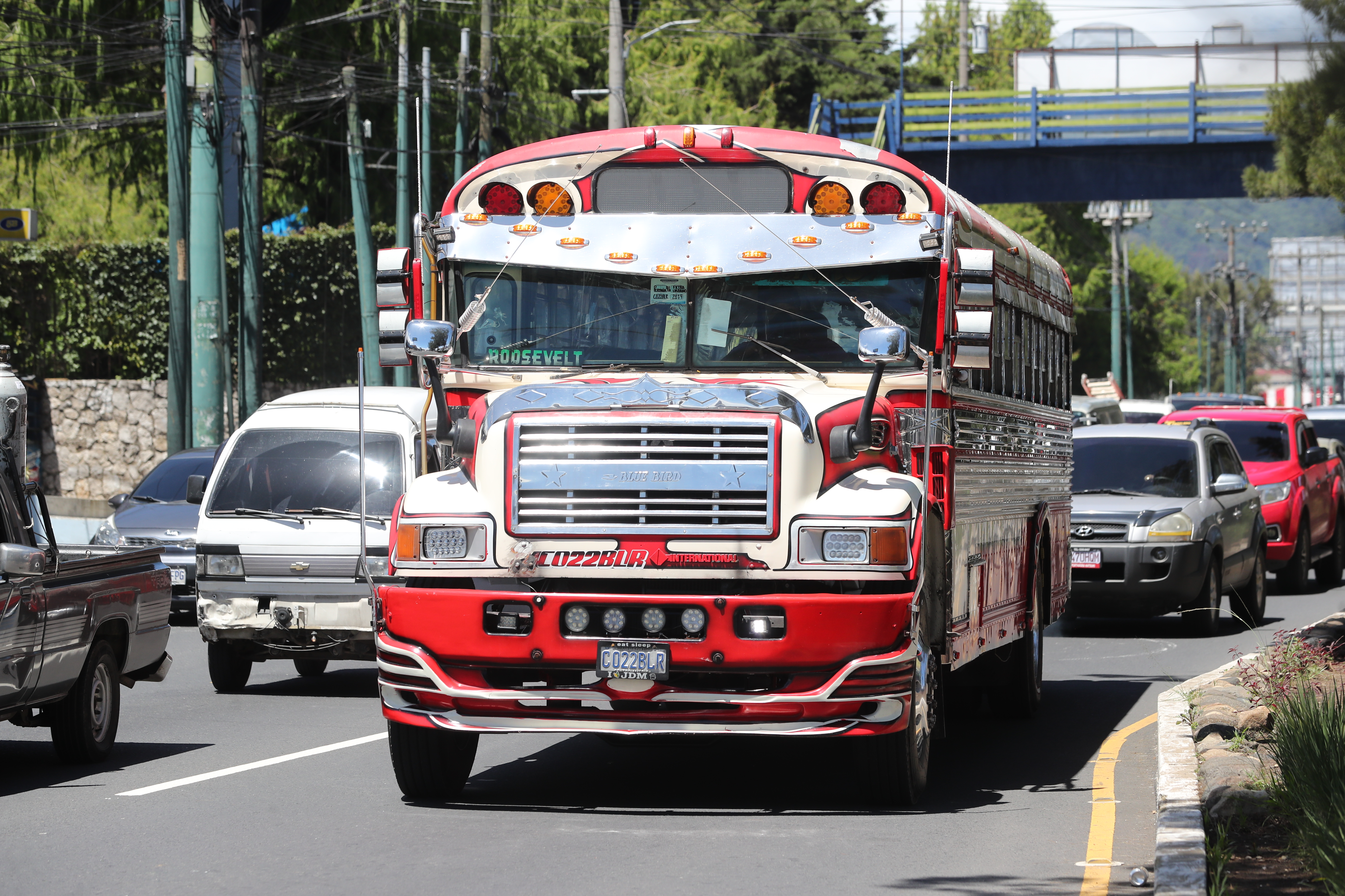 Los buses deben circular con ocupación limitada y con protocolo sanitario. (Foto Prensa Libre: Érick Ávila)