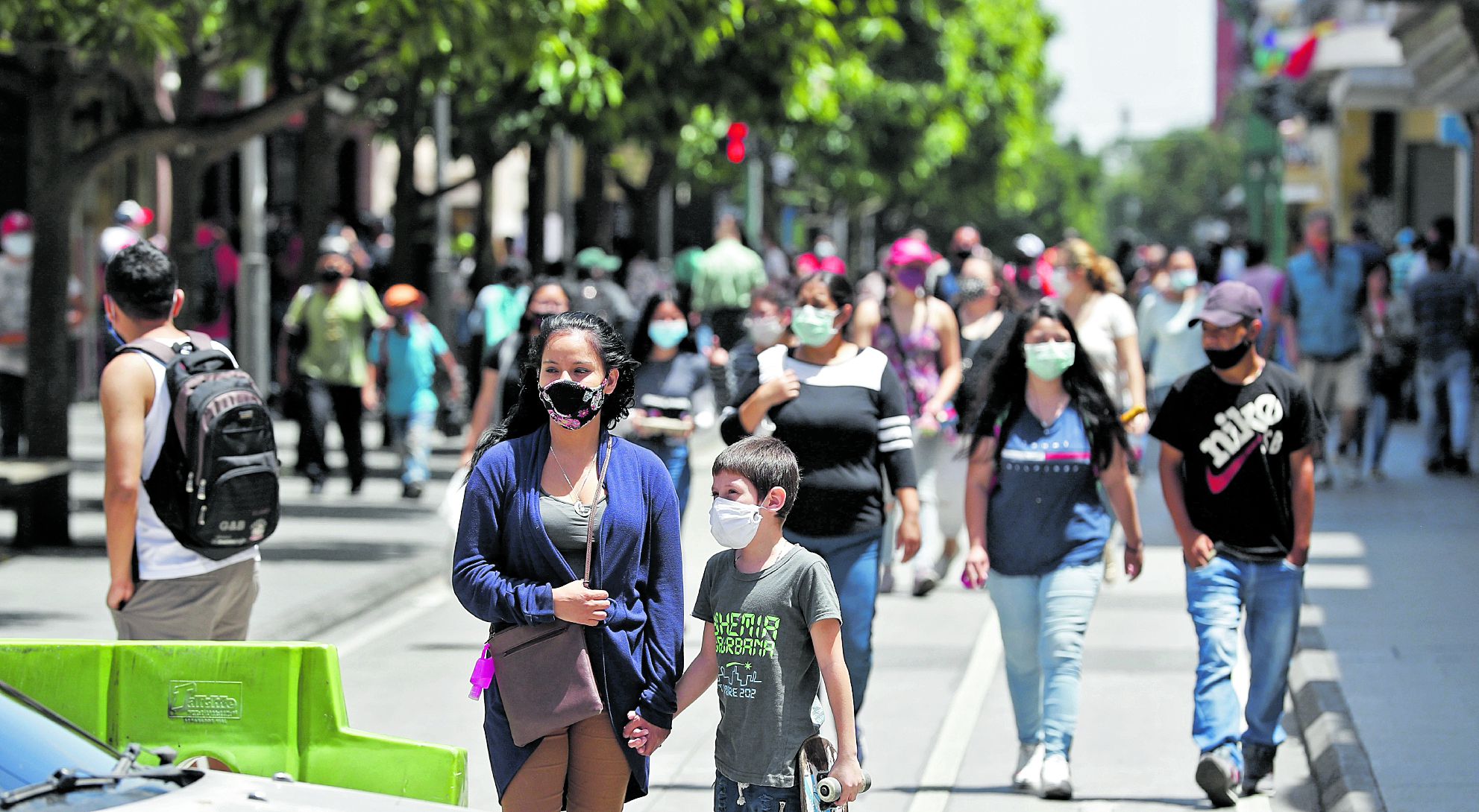La población tiene menos temor al contagio del covid-19. (Foto Prensa Libre: Hemeroteca PL)
