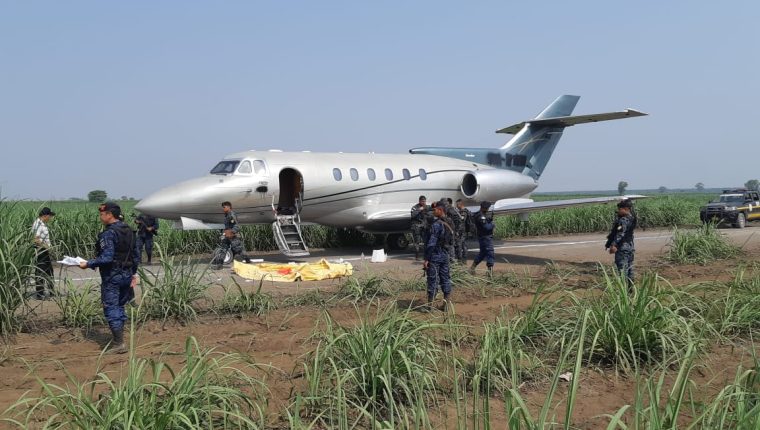 Las autoridades han confiscado jets y avionetas que trasladaban cargamentos de drogas. (Foto; Hemeroteca PL)