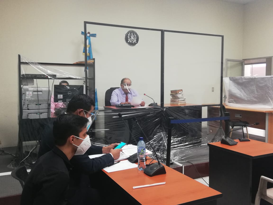 Audiencia en la que se ordenó la libertad del periodista Sonny Figueroa. (Foto Prensa Libre: Hemeroteca PL)