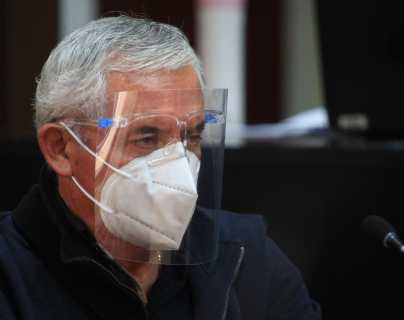 Otto Pérez Molina continuará en prisión preventiva, porque juez le niega arresto domiciliario