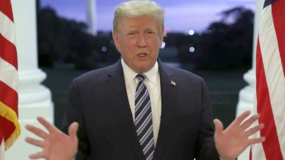 Trump afirma que se siente mejor que hace 20 años. (Foto Prensa Libre: Reuters)