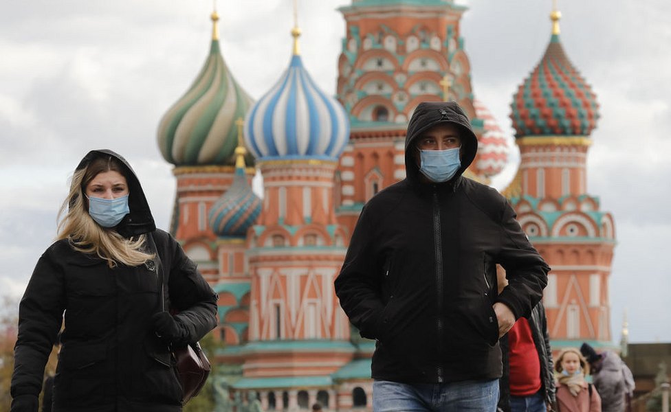 Rusia es uno de los países que experimenta un notable aumento de casos de coronavirus. (Foto Prensa Libre: Getty Images)