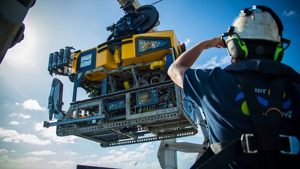 Los científicos utilizaron un robot submarino para filmar el enorme arrecife al norte de la costa australiana. (Foto Prensa Libre: Schmidt Ocean Institute)