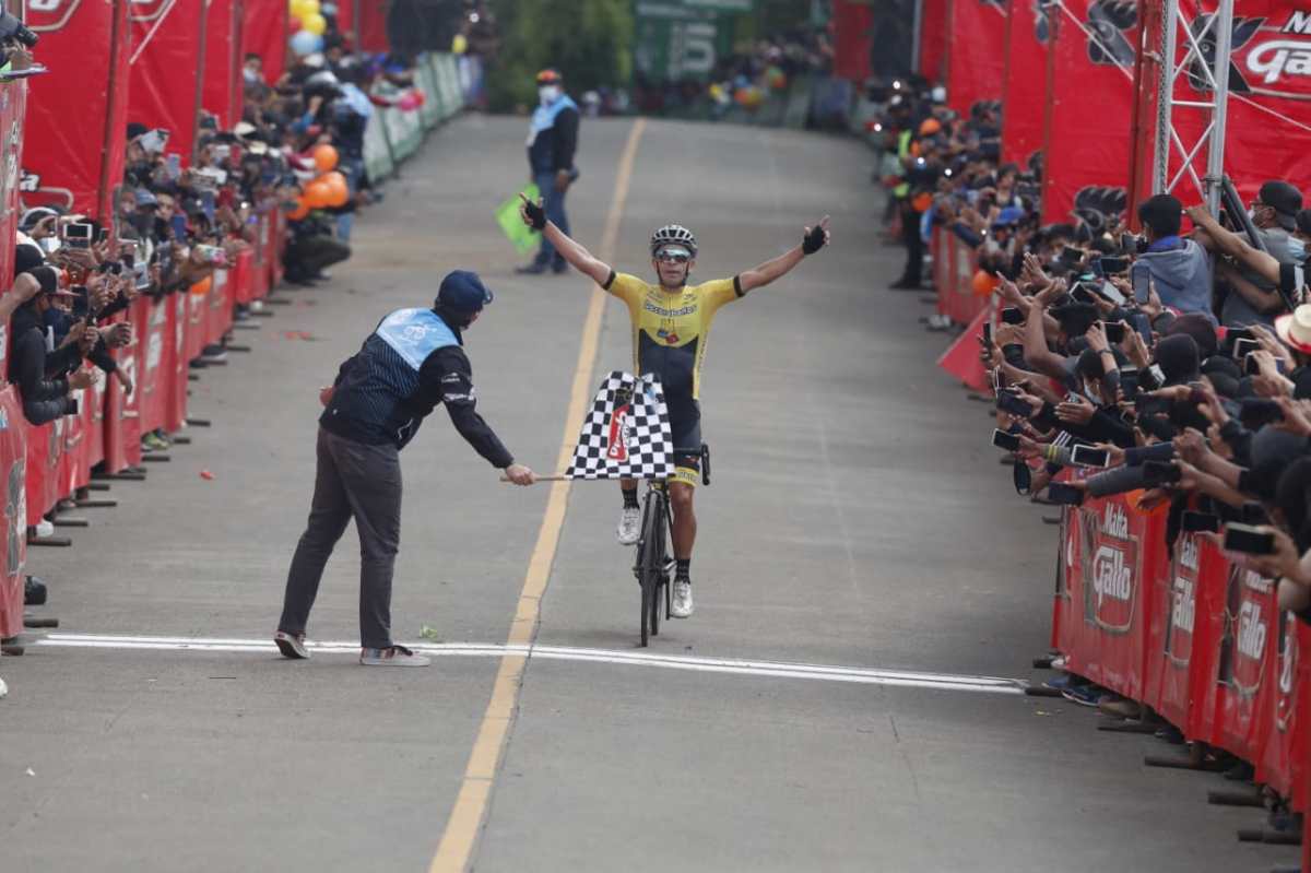 Vuelta a Guatemala: Manuel Rodas gana en Patzún y Mardoqueo Vázquez es el virtual ganador de la 60 vuelta al país.