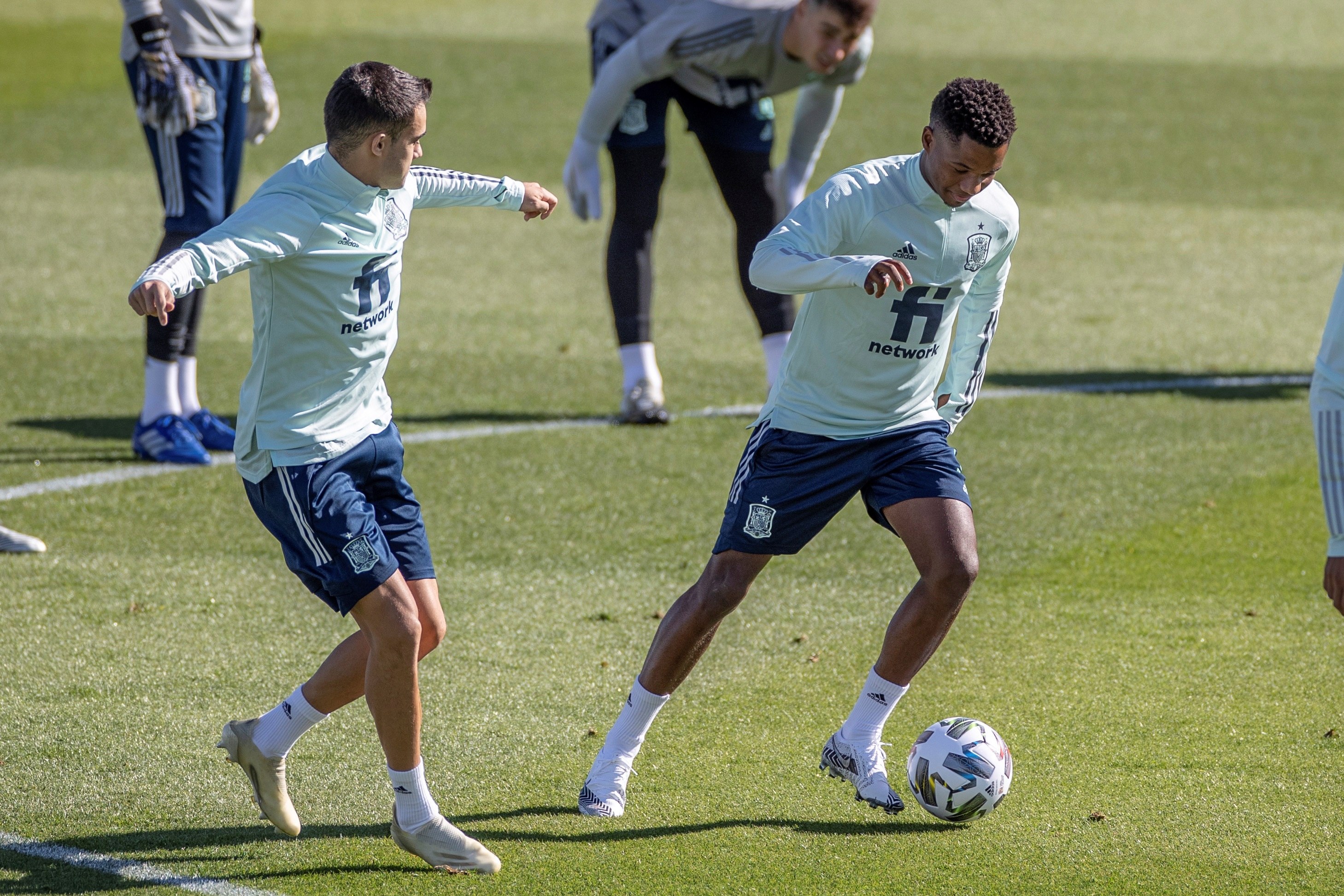 Ansu Fati será la apuesta en la delantera española para enfrentar a Suiza. (Foto Prensa Libre: EFE)