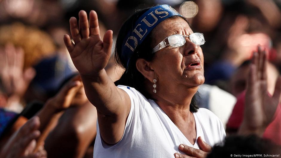 Imagen de archivo de un evento evangélico en Sao Paulo, Brasil. (Foto Prensa Libre: AFP)