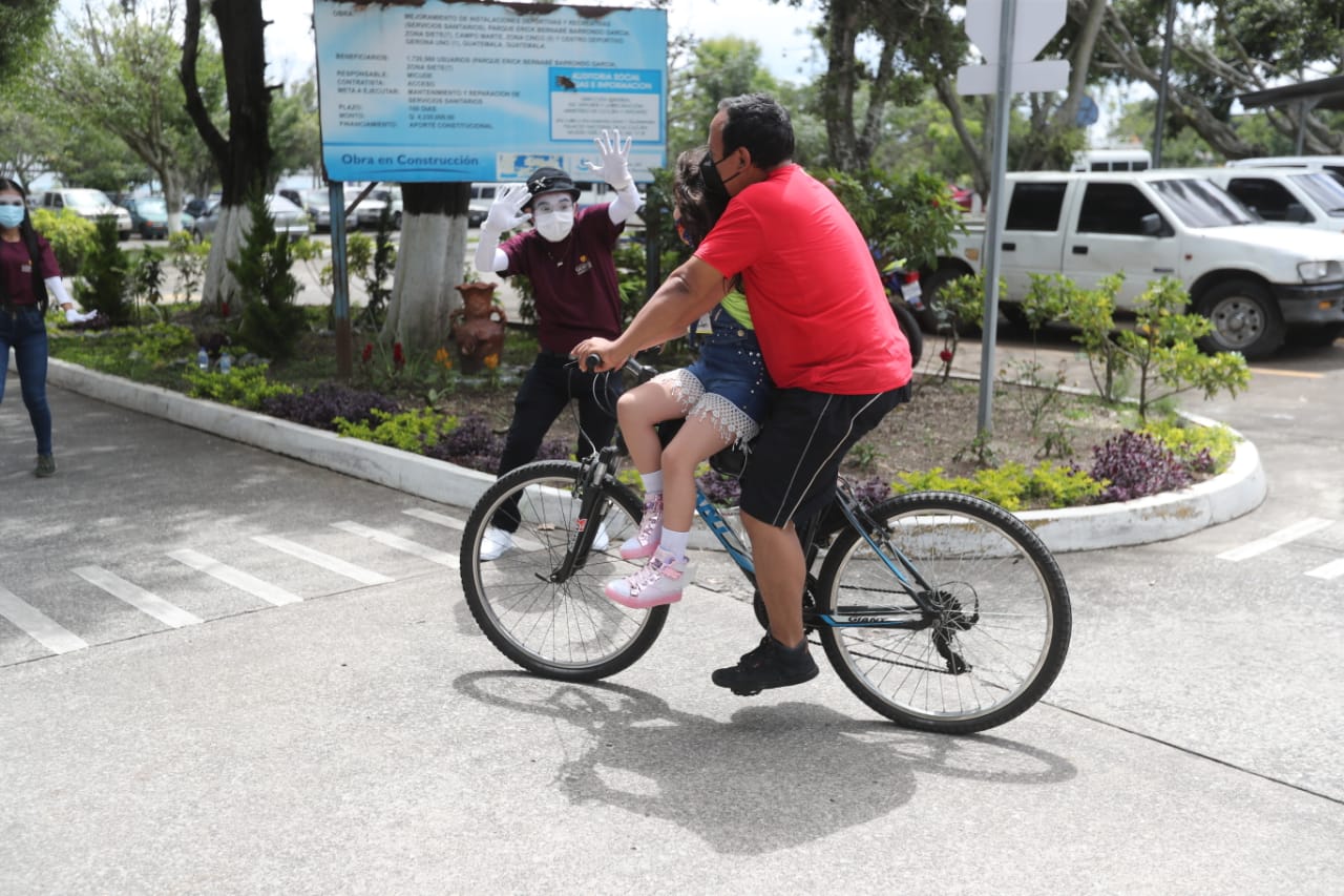Varios parques ya fueron abiertos con las respectivas medidas de higiene. (Foto: Hemeroteca PL)