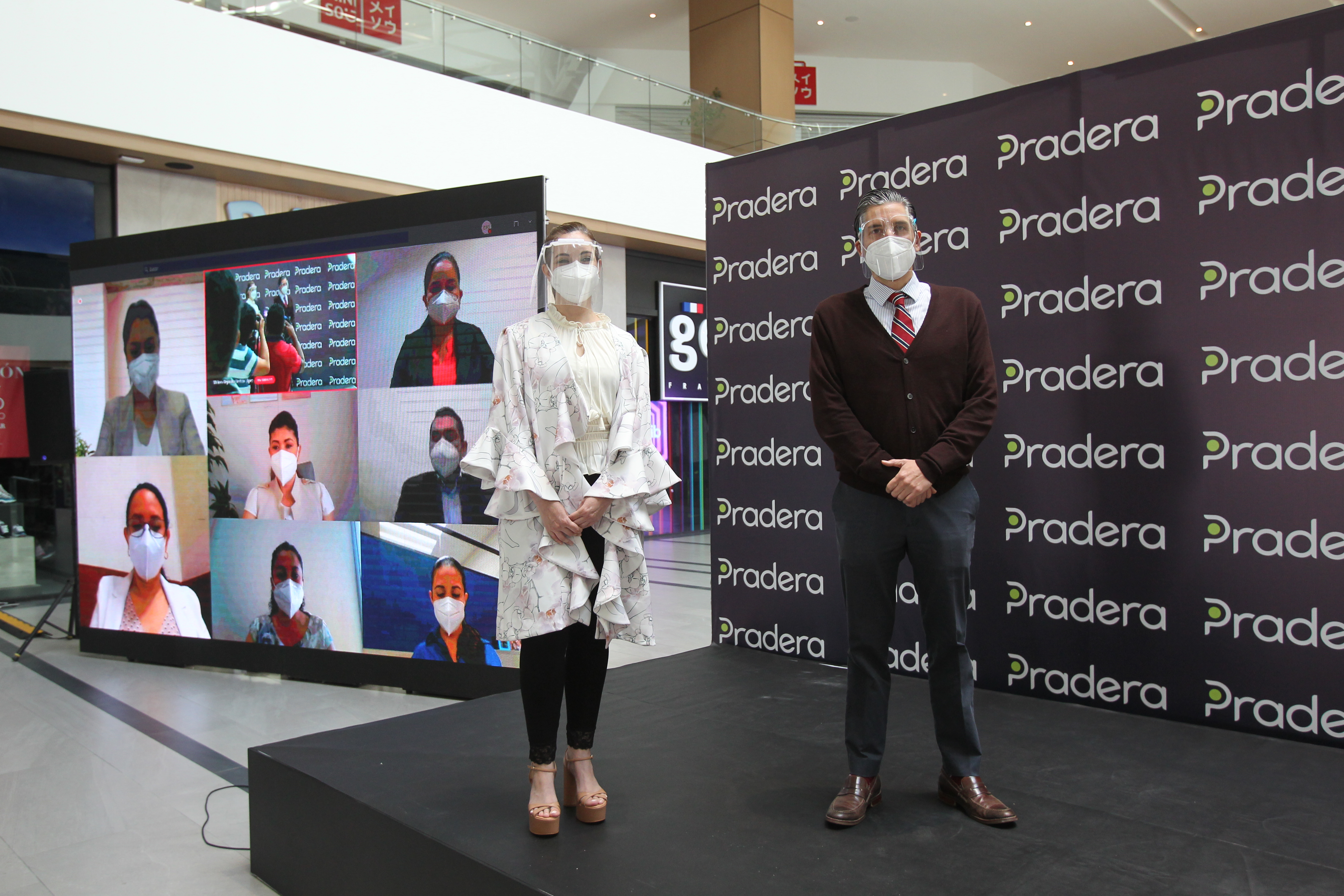 "Con este nuevo servicio complementamos nuestra propuesta de omnicanalidad a todos los socios comerciales en Centros Comerciales Pradera". (Foto Prensa Libre: Norvin Mendoza)