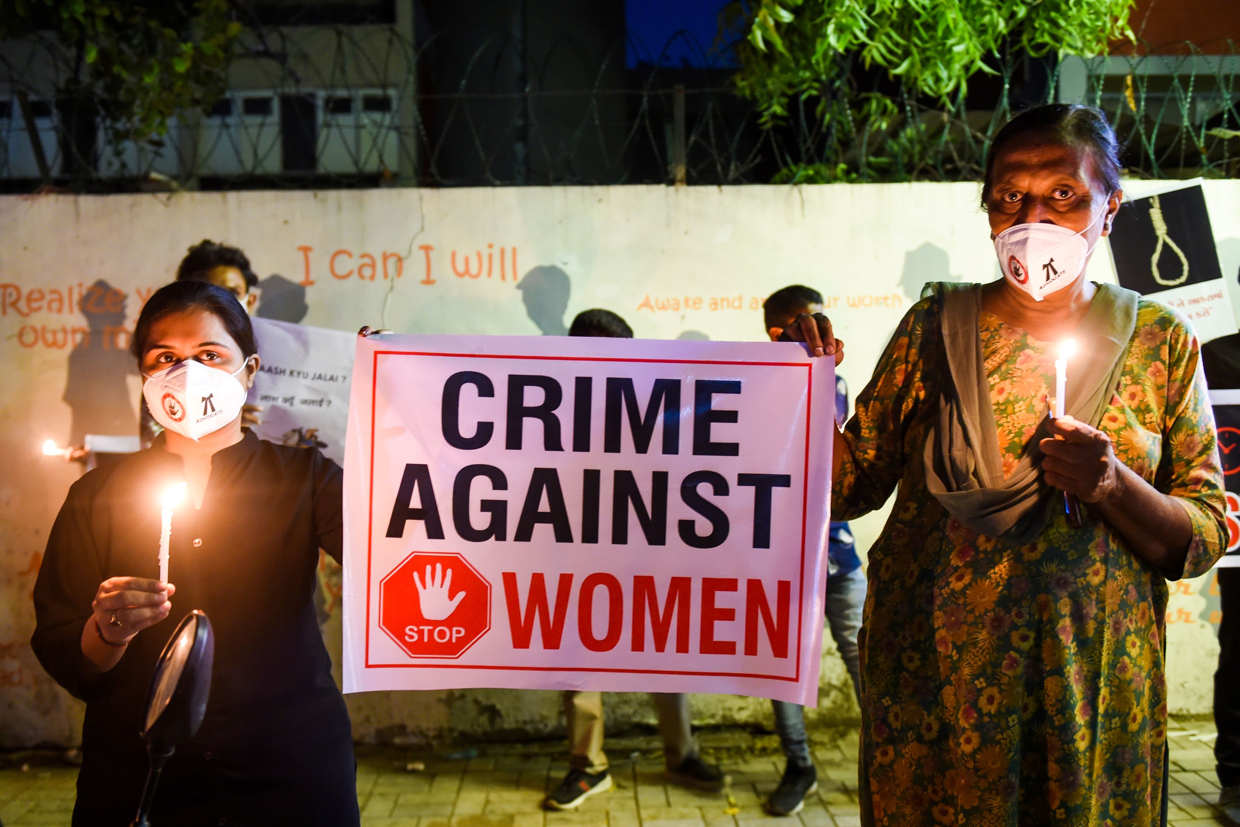La población de India ha salido a las calles para exigir justicia ante los casos de abuso sexual que existen en el país. (Foto Prensa Libre: AFP)