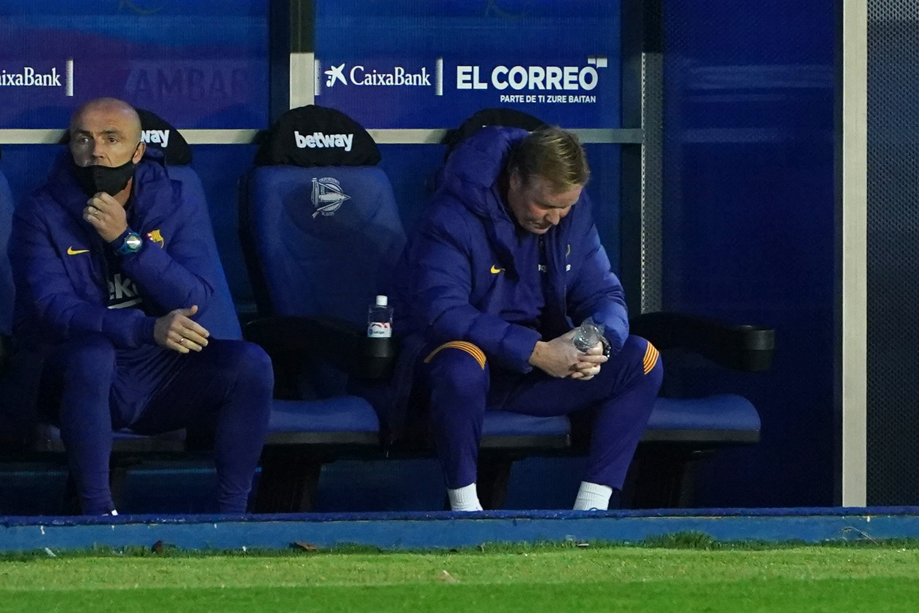El Barcelona de Koeman empató de visita ante el Alavés en La Liga. (Foto Prensa Libre: AFP)