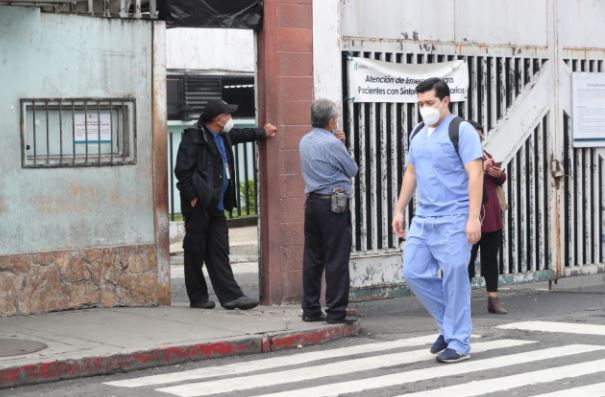 Guatemala ya supera los 100 mil casos de coronavirus. (Foto Prensa Libre: Érick Ávila) 